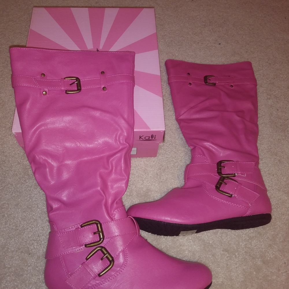 Brand New Pink Buckle Boots Size 8